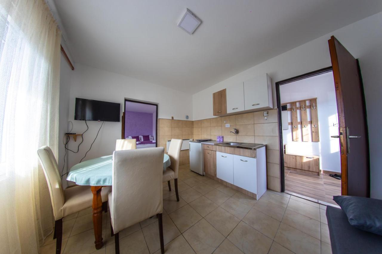 Apartman Kokin Brod Luaran gambar